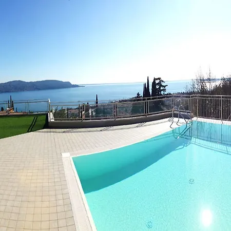 Il Poggio Al Sole 3*