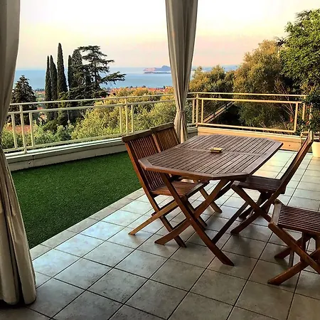 Aparthotel Il Poggio Al Sole 3*