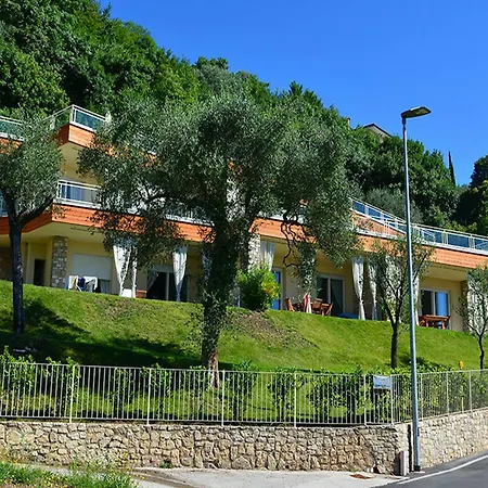 Il Poggio Al Sole Apartahotel 3*